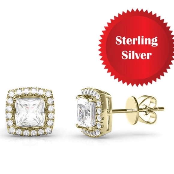 Jewelry - LAST PAIR!!! Brand new Asher Cut Halo Posts