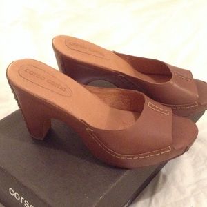 Corso Como "Gwen" Brown size 8 M
