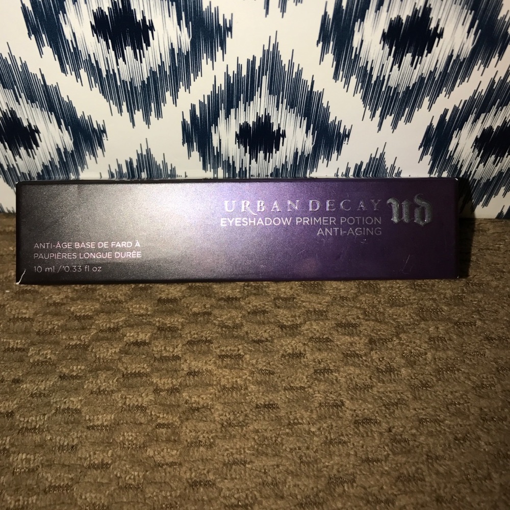 Urban decay eyeshadow primer potion
