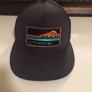 Trucker hat