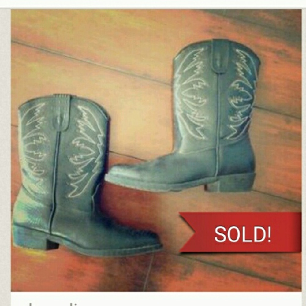 Kids boots