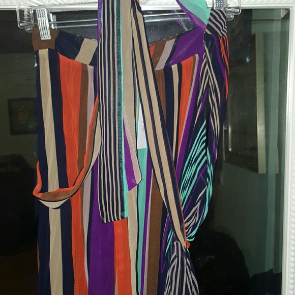 Colours - Picture 4 of 4