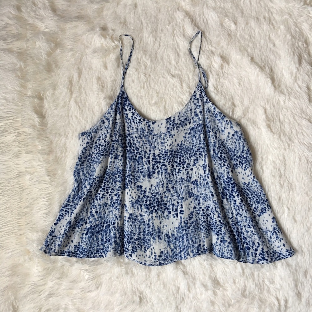 Cute Olivaceous top