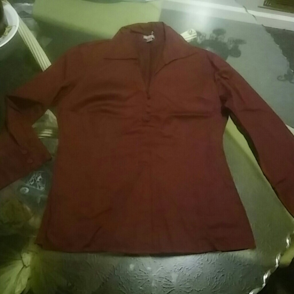 Ann Taylor Sz. S collared 4 button blouse