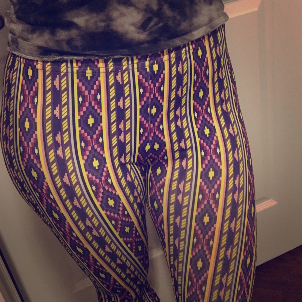 American Apparel Graphic Leggings