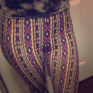 American Apparel Graphic Leggings