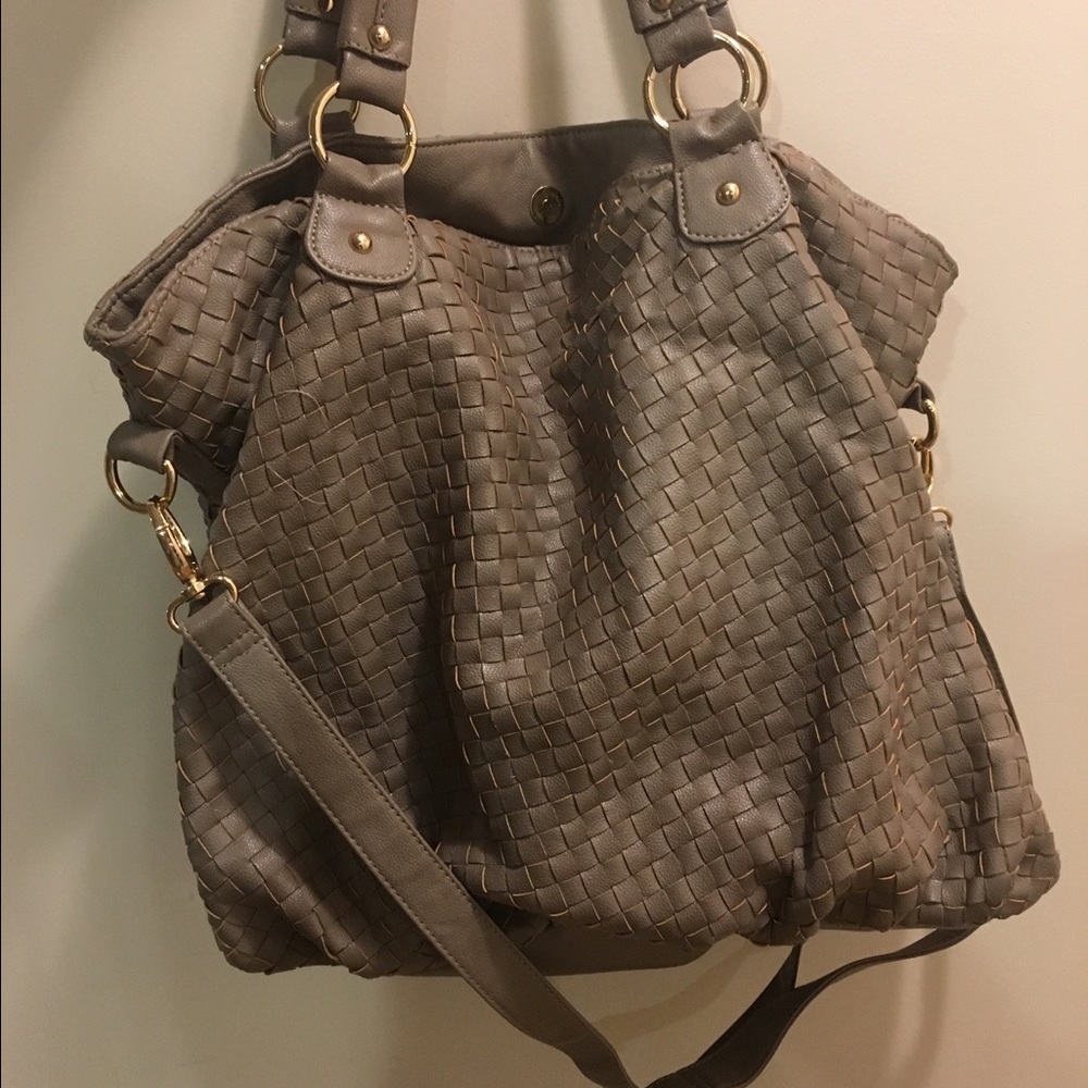 🌼🌸 SPRING MARKDOWN Beige/grey Tote