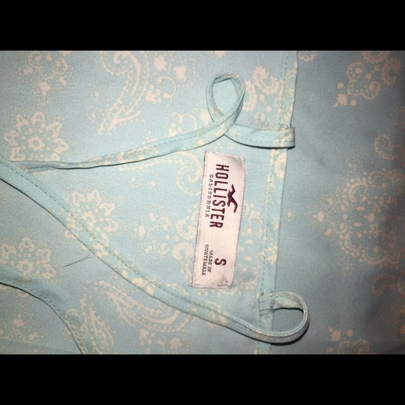 Hollister Crossed Tank Top - Picture 3 of 3