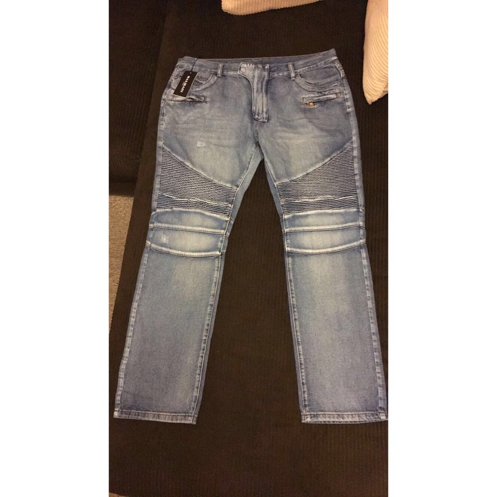 ❌SOLD❌ Men's Balmain jeans