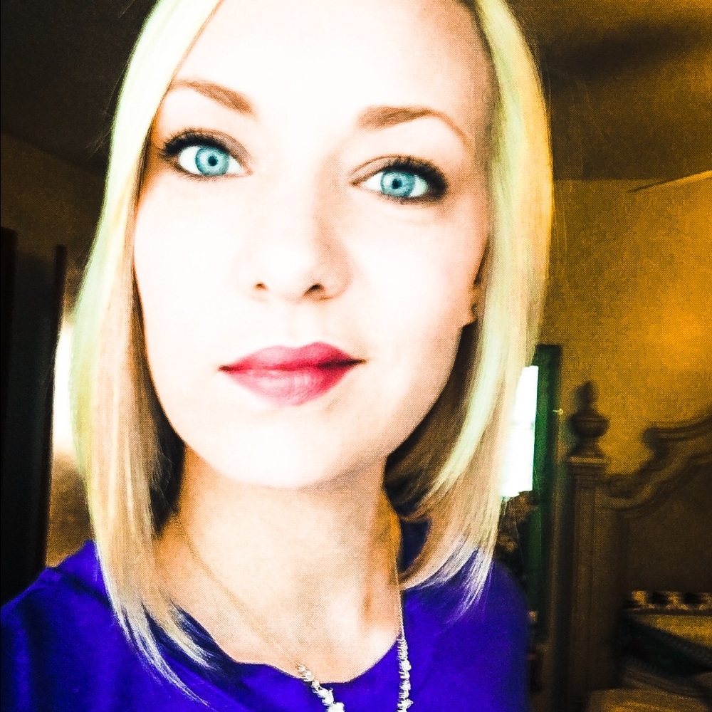 Meet your Posher, Amanda