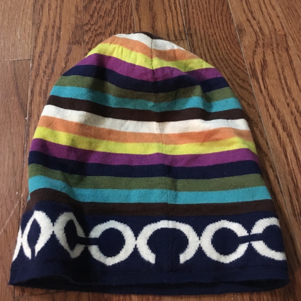Reversible Coach beanie
