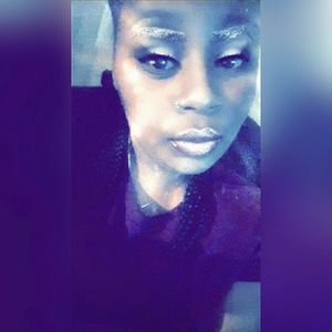 Meet your Posher, Chrystal