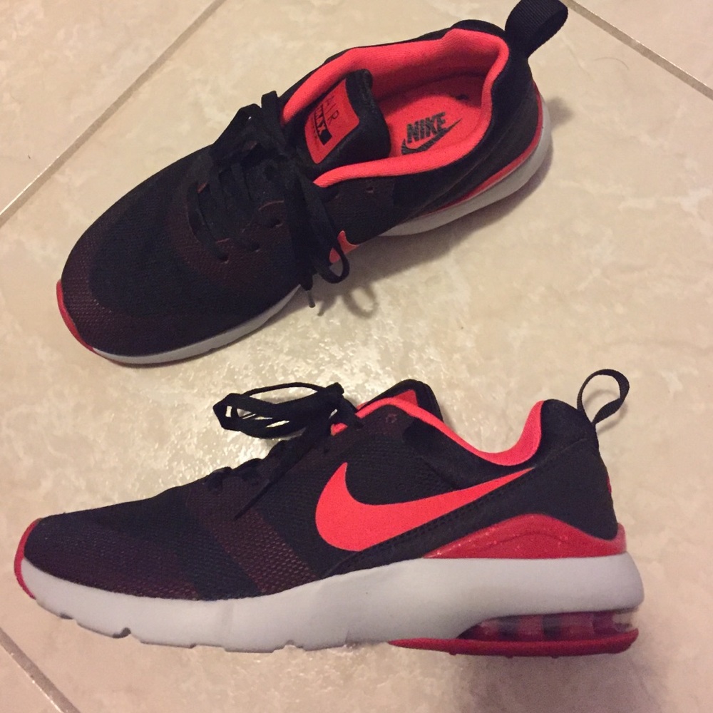 Women's Nike AirMax