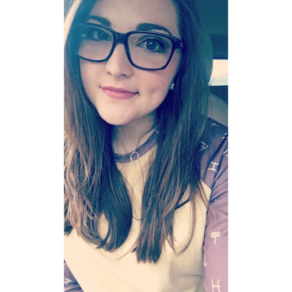 Meet your Posher, Mykayla
