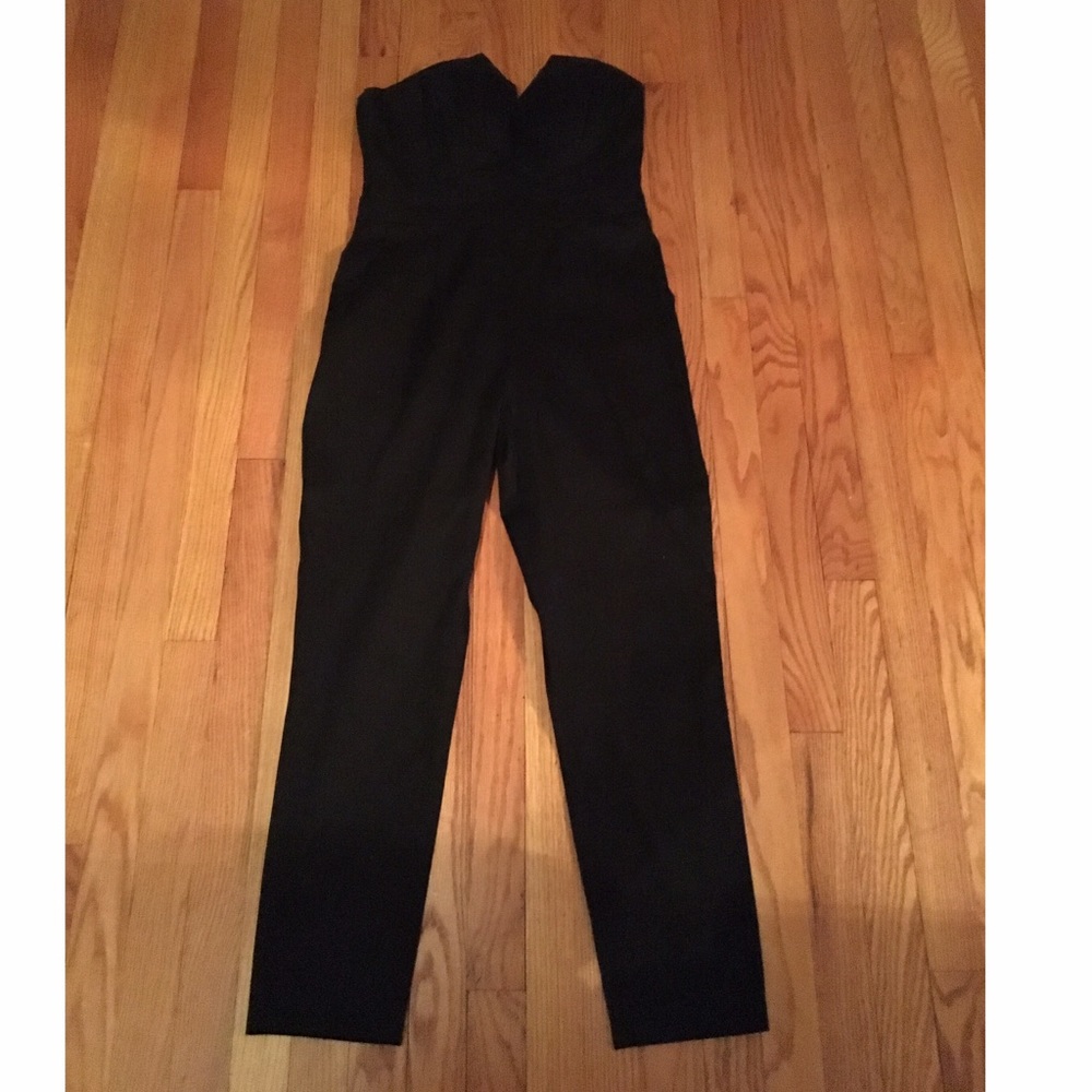 ASOS SZ 8 Sweetheart Neckline Jumpsuit