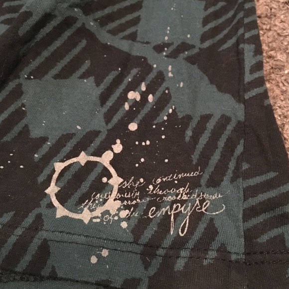 Full Design Large Empyre Tee - Picture 3 of 4