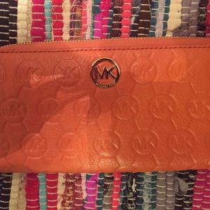 Micheal kors wristlet