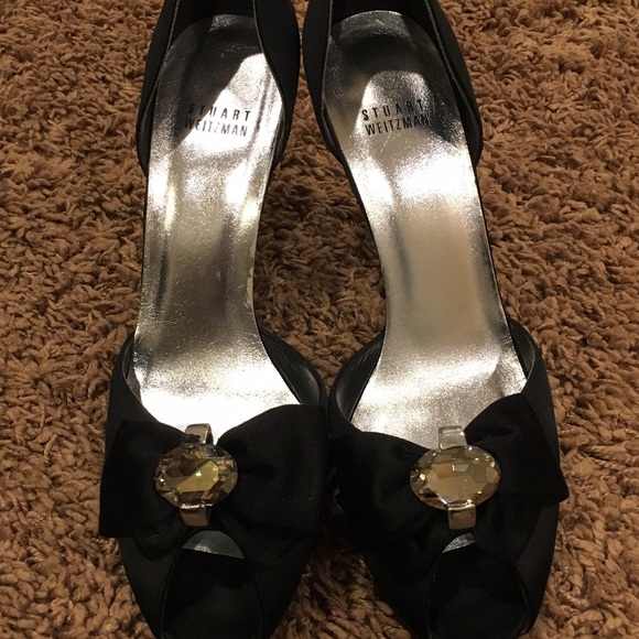 Stuart Weitzman satin peep toe pumps - Picture 2 of 4
