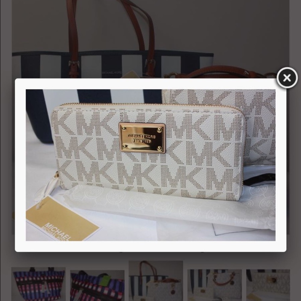 Michael kors wallet