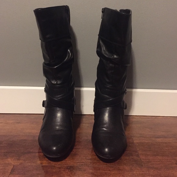 Black Heeled Boots - Picture 2 of 4