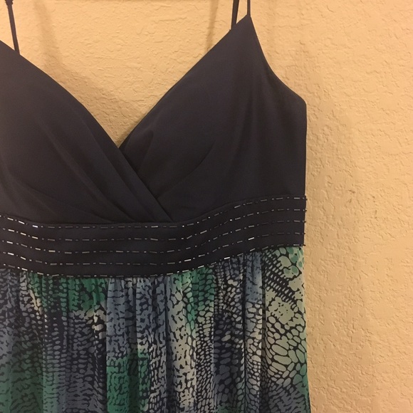 Spaghetti String Dress 👗 - Picture 2 of 4