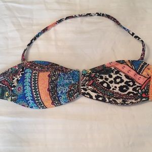 bikini top from Tillys :)