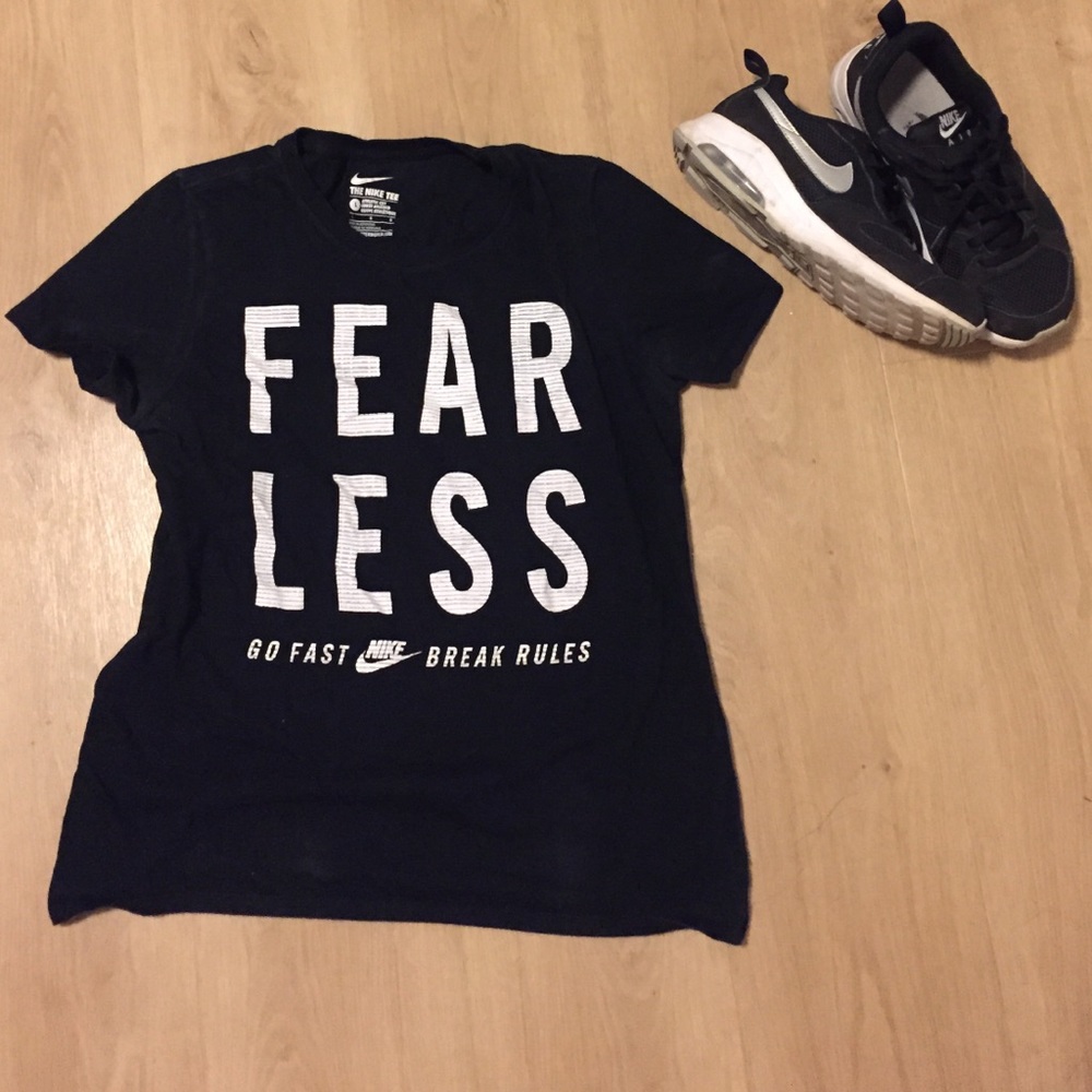 NIKE fearless tshirt