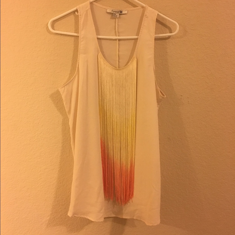 Fashionable Sleeveless Blouse | Great Condition