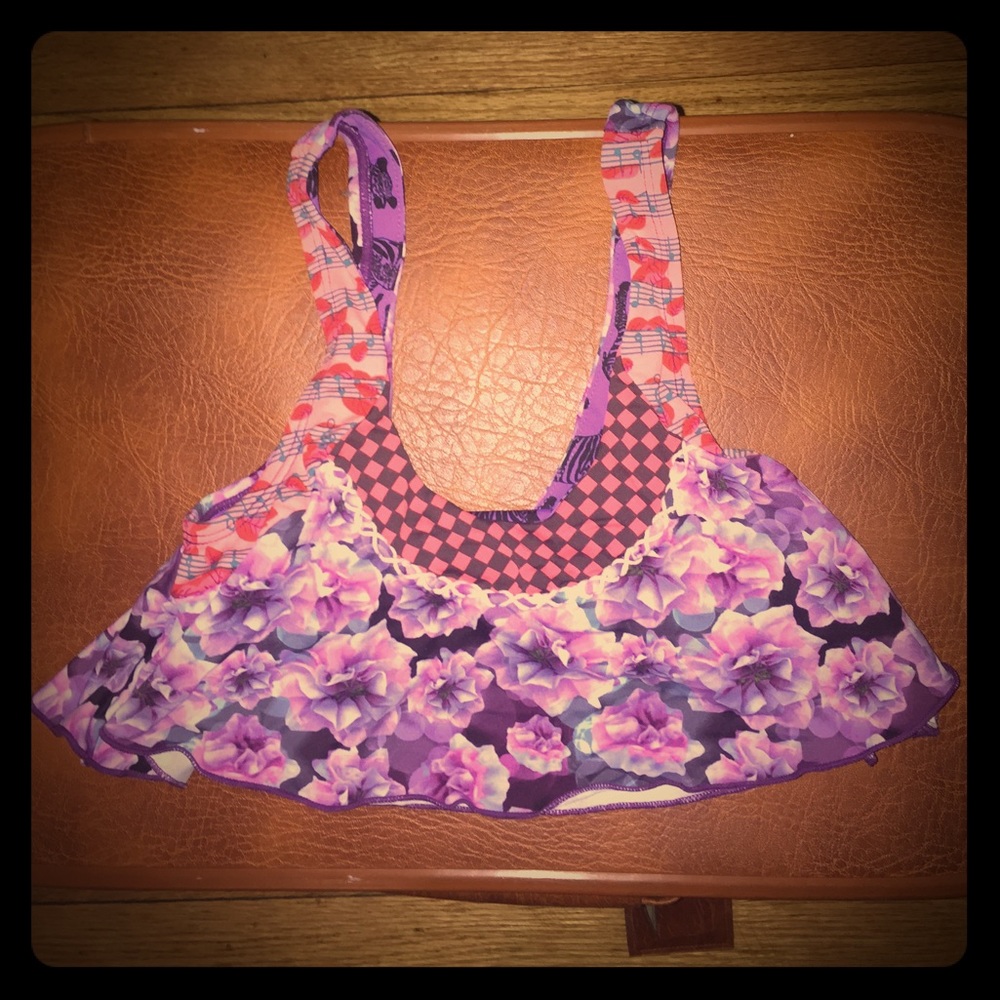 Final Markdown! Spectacular Maaji Ruffled Top