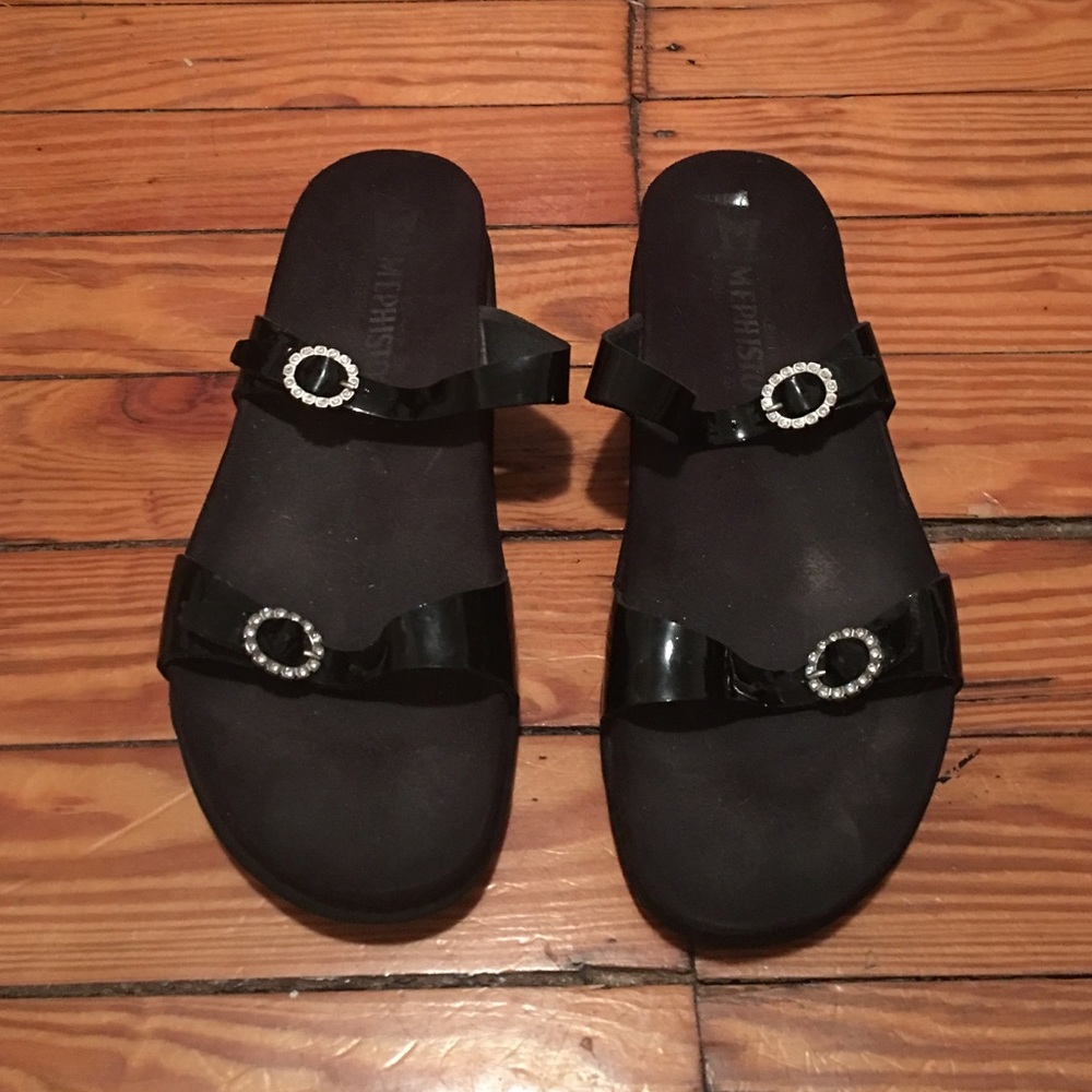 Mephisto black patent sandals sz 8