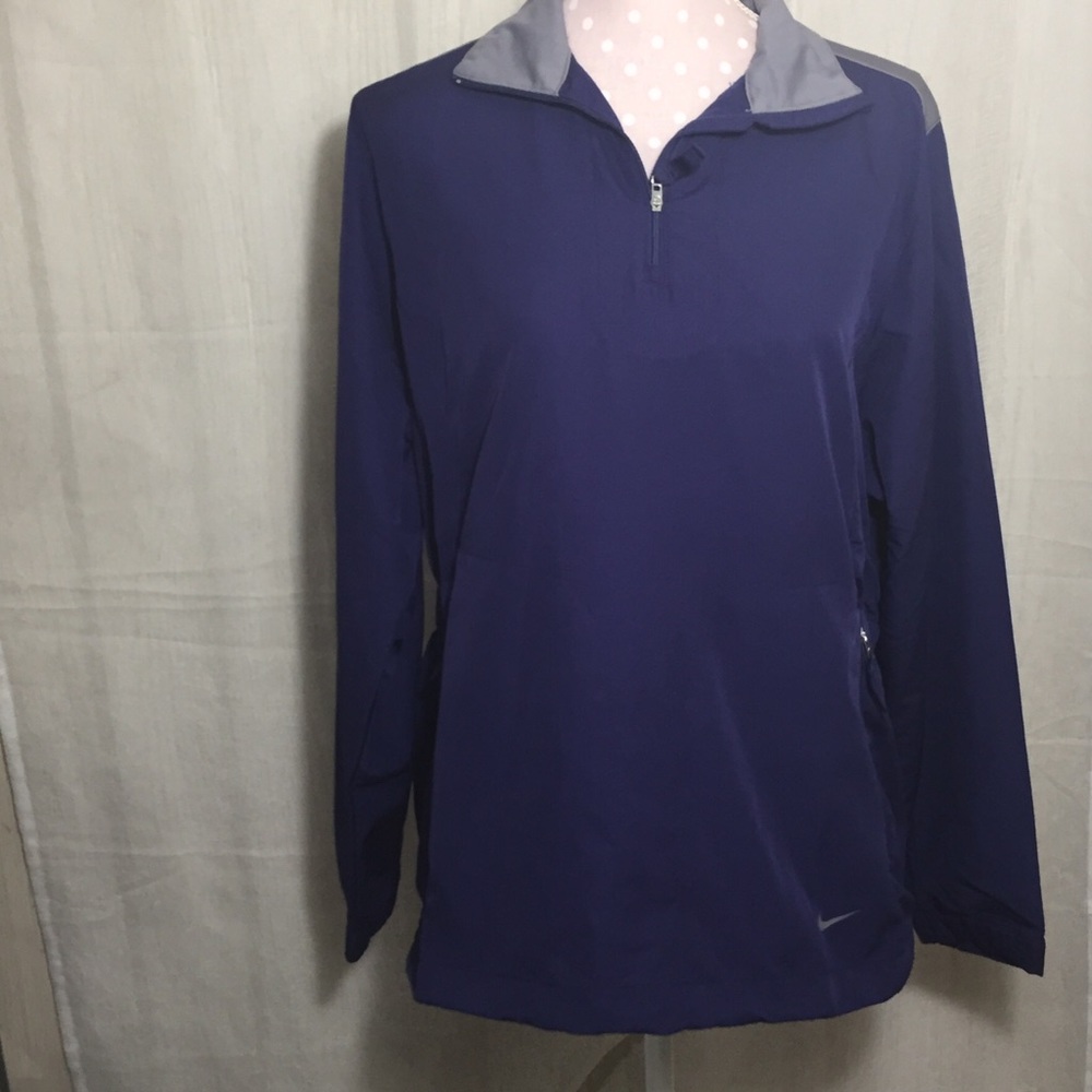 Nike Golf Top Size L