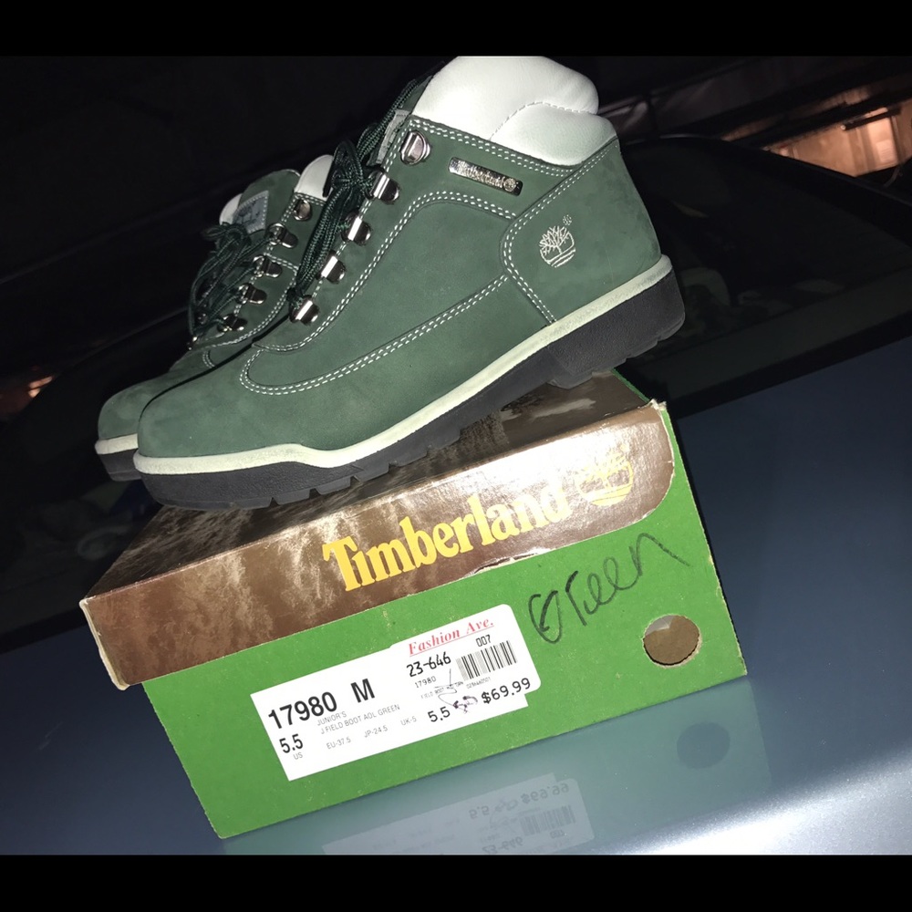 Green Timberland Kids Waterproof Boot Size 5.5Y