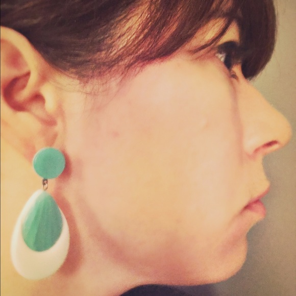 Vintage Earrings - Picture 6 of 6