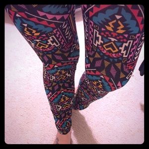 Tribal Leggings.