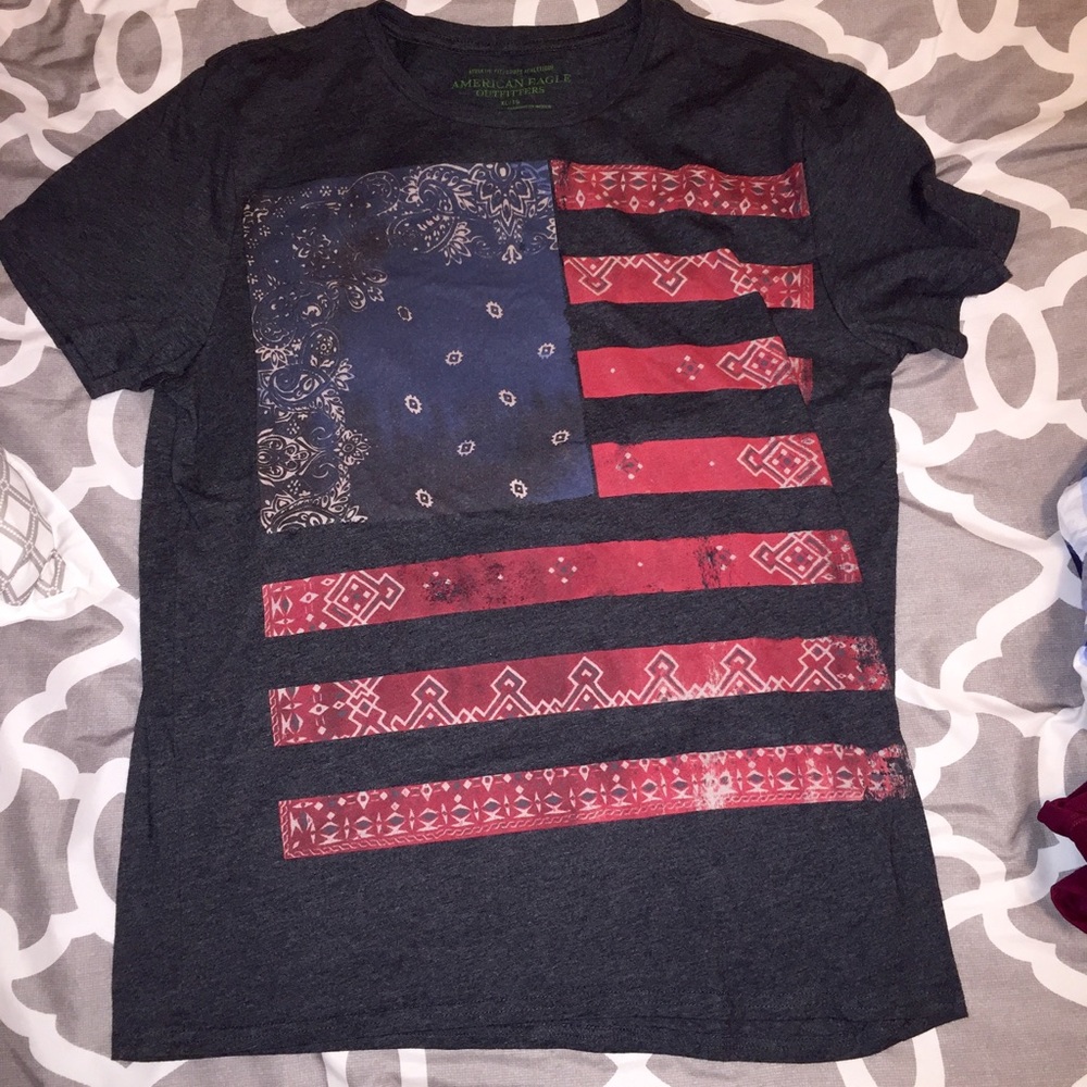 American Eagle Shirt