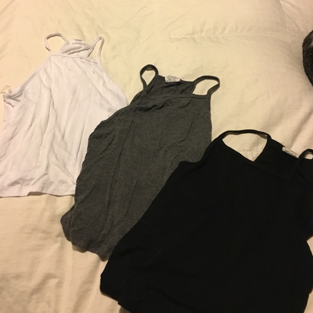 Essential tilly tank tops!