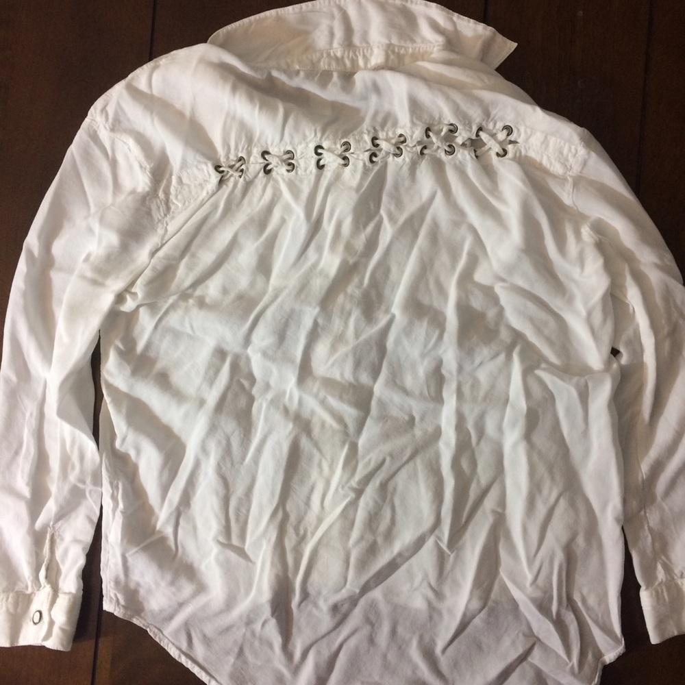 🔥Clearance Light back stitched button up - Picture 2 of 3