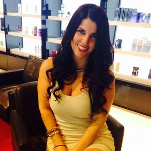 Meet your Posher, Rae