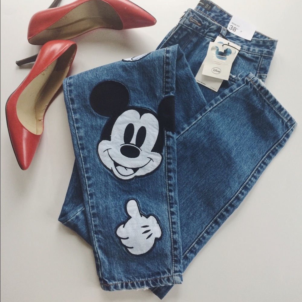 ZARA - Mickey Mouse Jeans 🛍