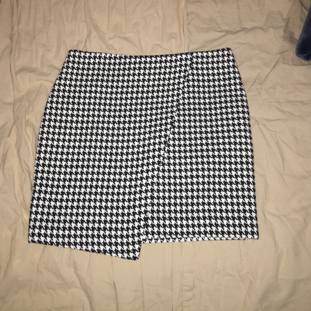 Houndstooth Mini Skirt H&M