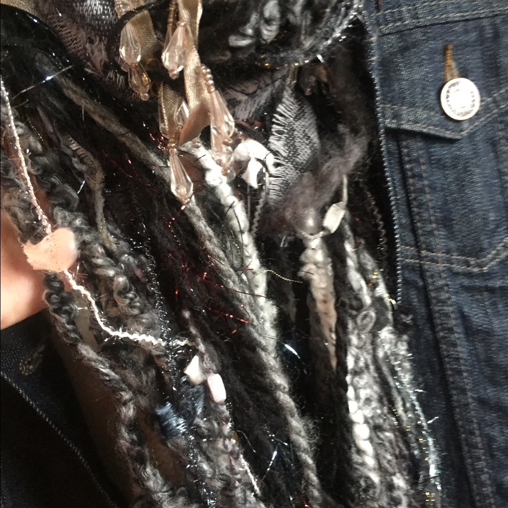Ribbon-Beaded Scarf