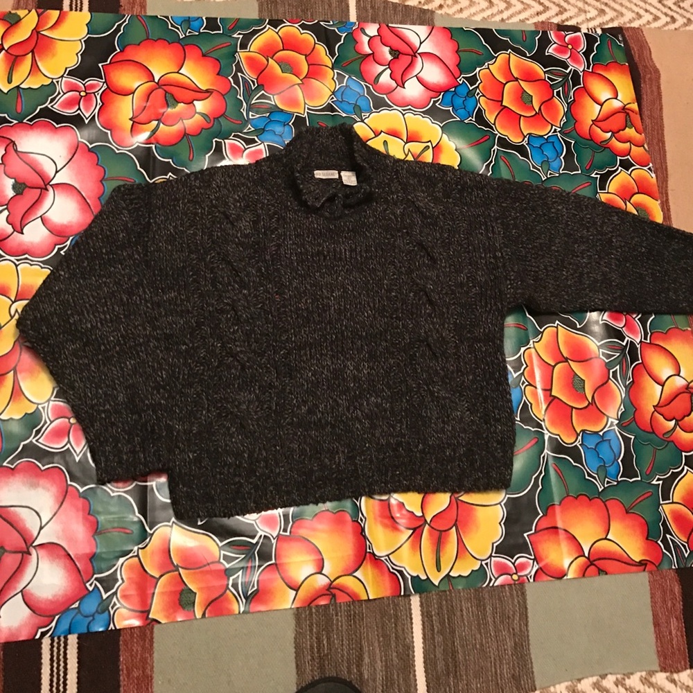 Cozy 90s D.D Sloane wool blend retro crop sweater