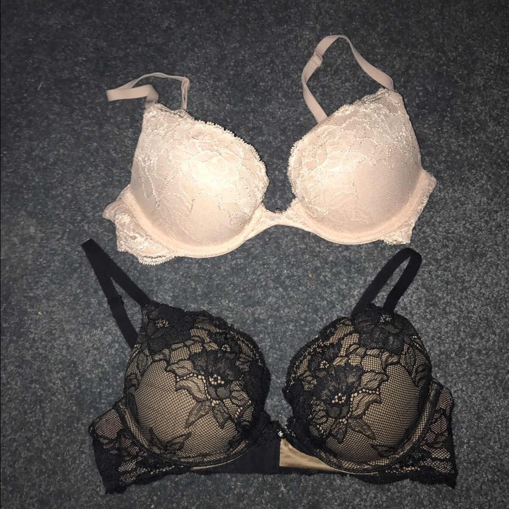 Bundle of 2 maidenform lace push up bras