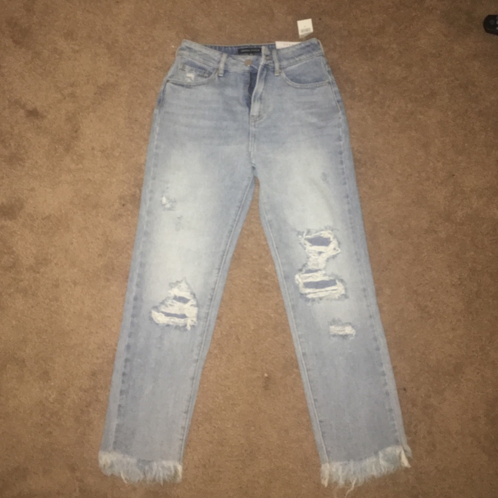 kendall and kylie mom jeans