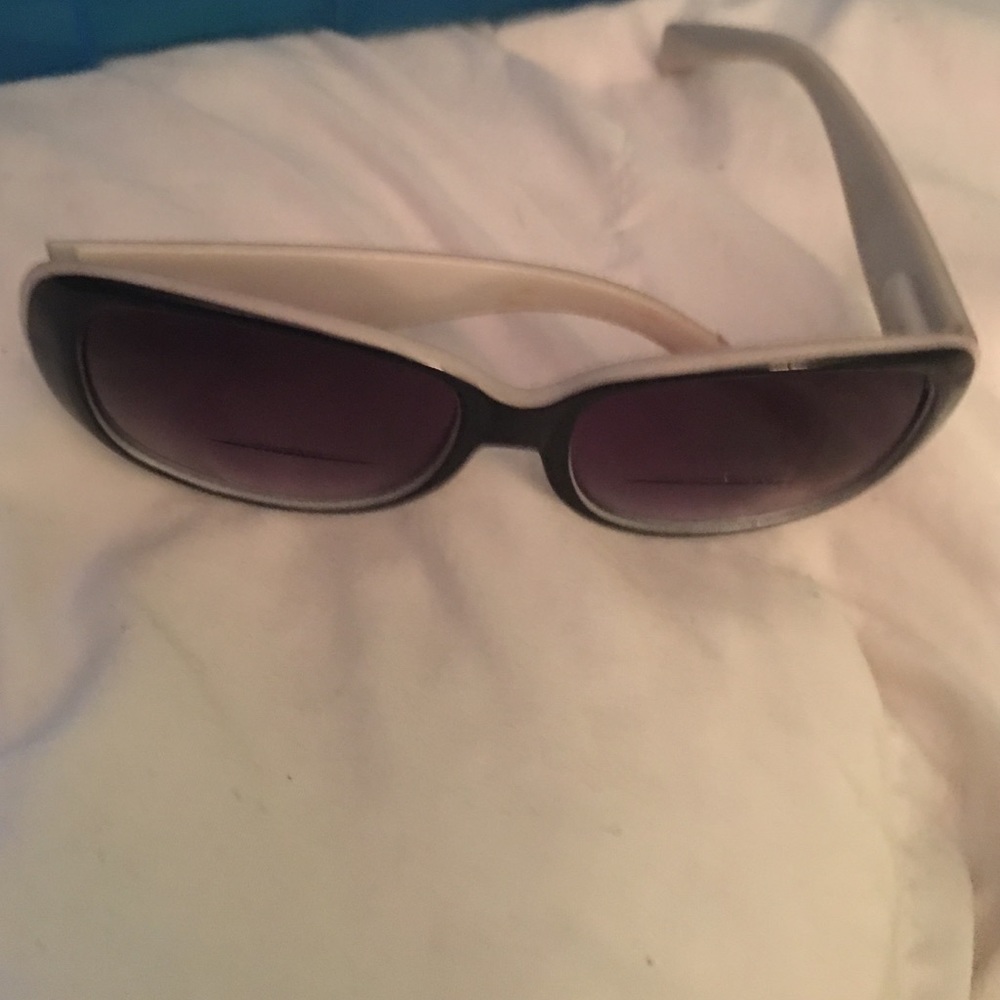 Women's sunglasses