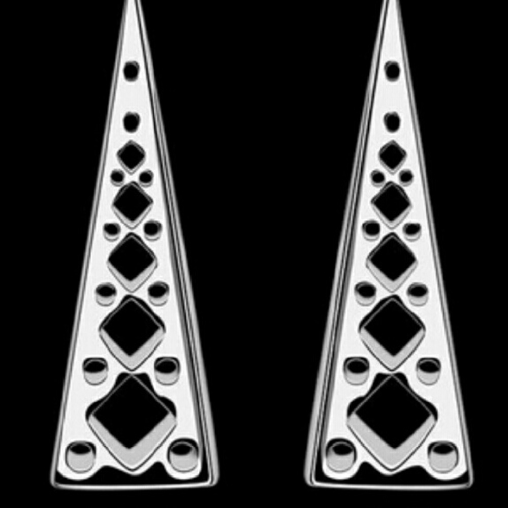 Earrings/ New/ Valentine's Special/$25