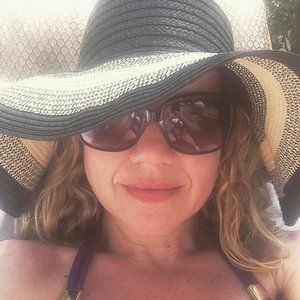 Meet your Posher, Traci