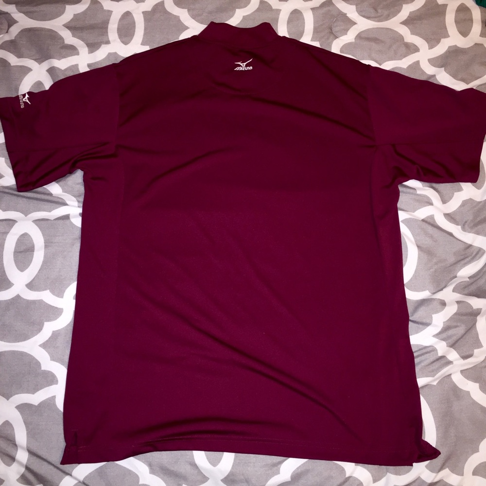 Mizuno shirt