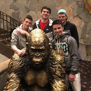 Meet your Posher, Blake