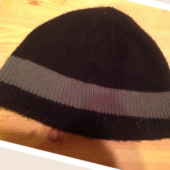 🎉CLOSET CLOSED - Picture 3 of 4